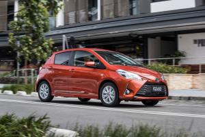 Toyota Yaris ZR 2017 года